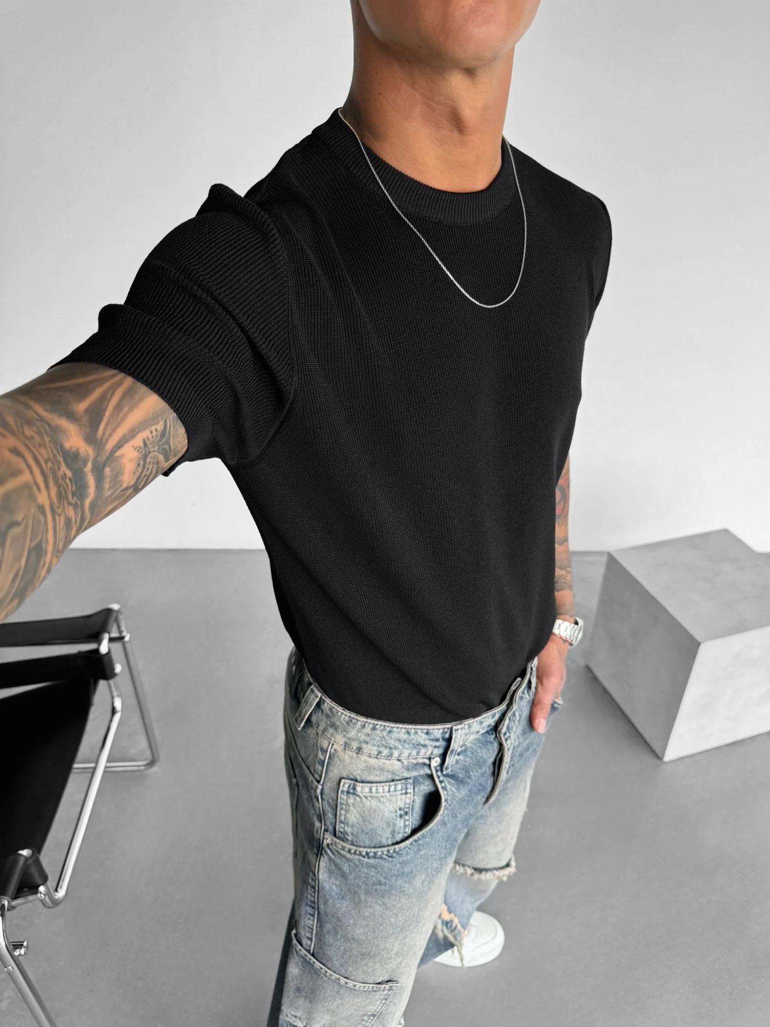 Oversize Knit T-Shirt - Black - Image 3